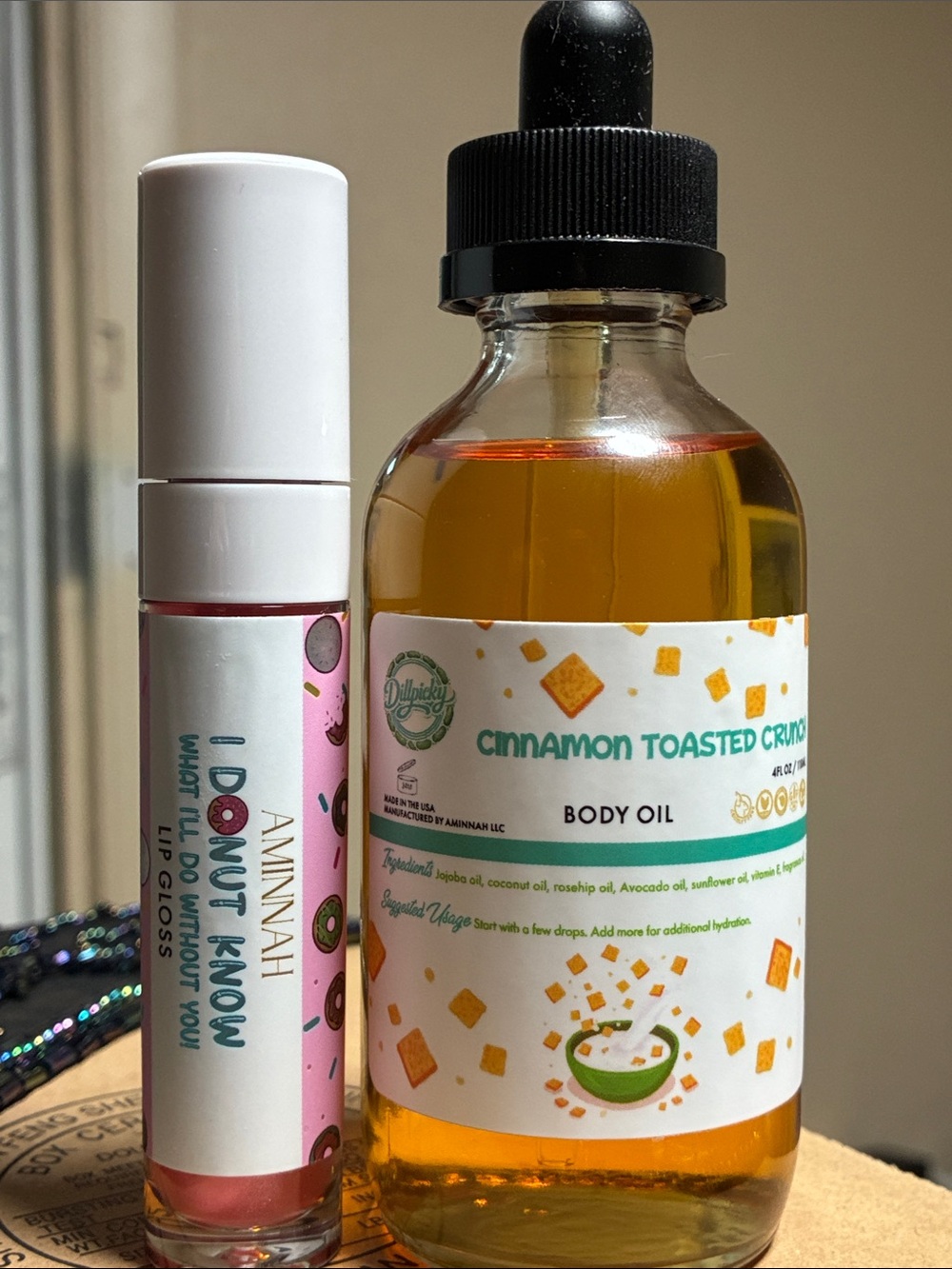 Dillpicky AMINNAH Cinnamon Toasted Crunch Body Oil  4 fl oz & Donut Lipgloss